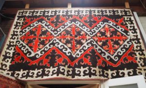 Nomadic Felted floor covering 'TIFTEK'