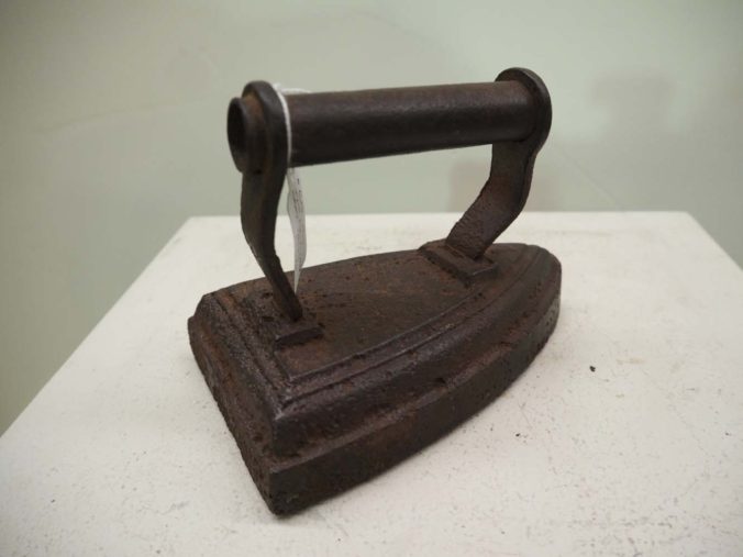 Cast Iron 19th Century metal homewares