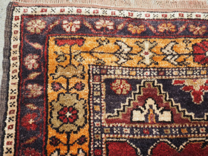 Hand made Double knotted Turkish carpet from Aksaray, Approximately 60 years old