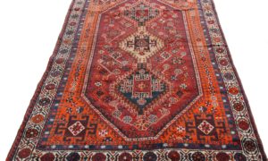 T857 Hand Knotted Persian Shiraz Rug 2.47 x 1.41