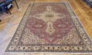 T1181 Kayseri Bunyan rug 1.97 x 2.98m