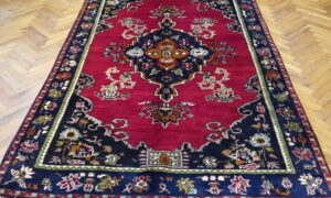 Turkish Vintage Konya Isiklar rug